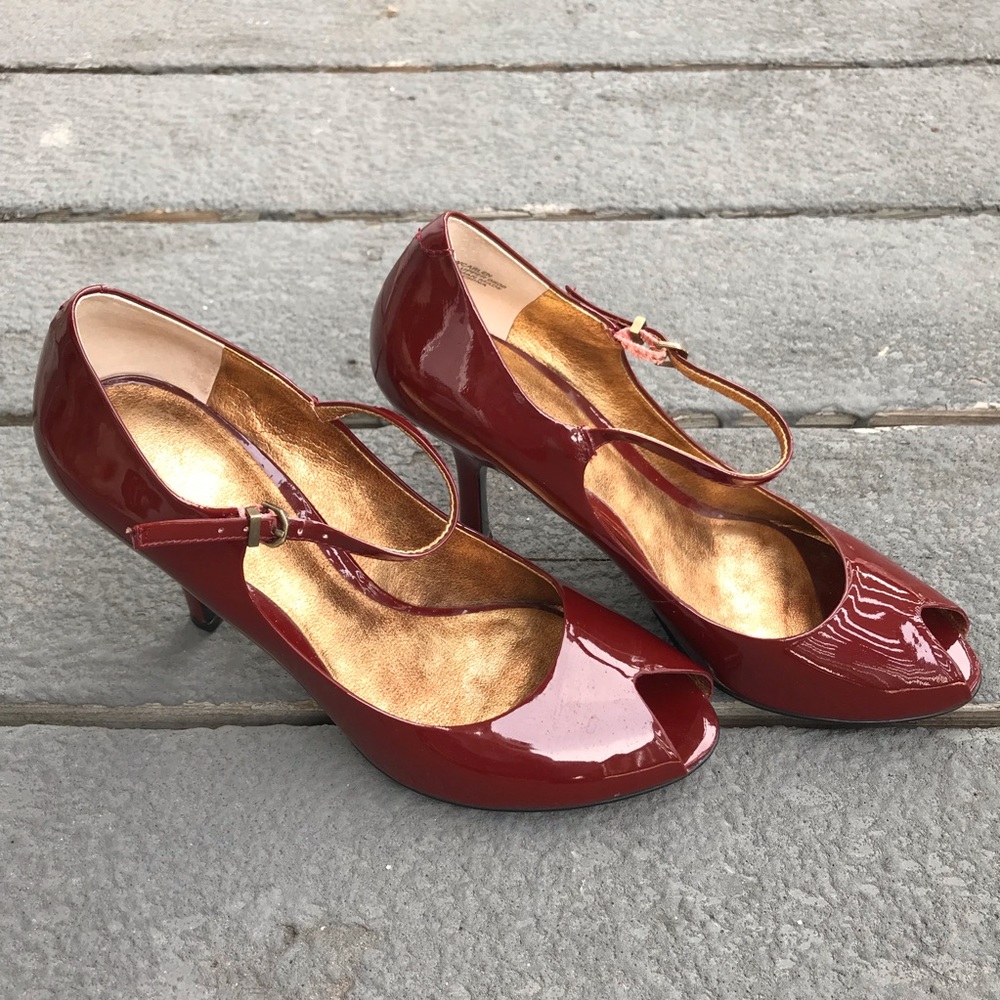 Nine West Peeptoe Burgundy Pumps